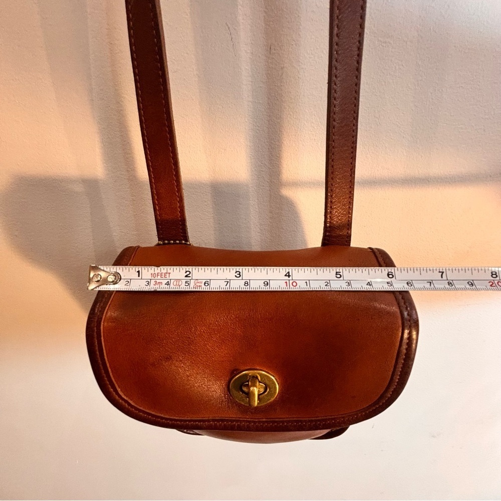 COACH Scooter Bag Long Adjustable Strap Leather Made in Costa Rica Flap - Picture 3 of 14